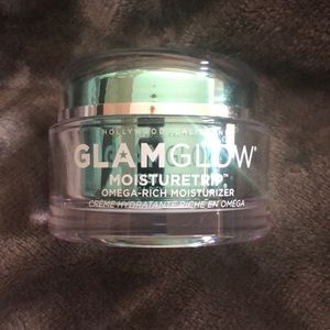 Glamglow